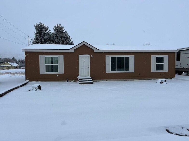 Primary Photo - 2105 13th St