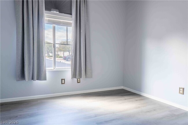 Building Photo - 10530 Santerno St