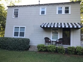 Building Photo - 1725 King Woods Dr, APT A