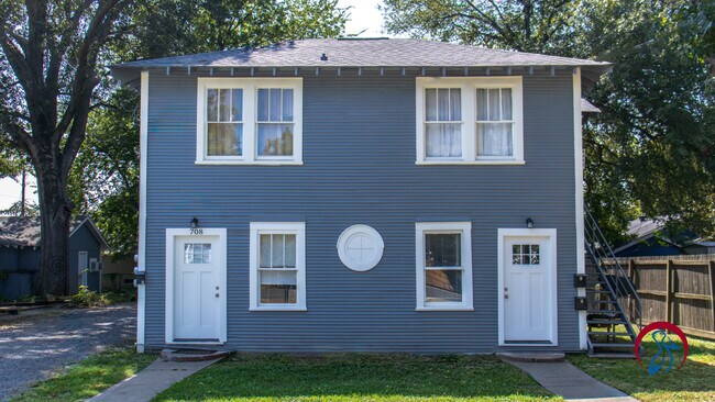 Primary Photo - 708 Hudson Ln