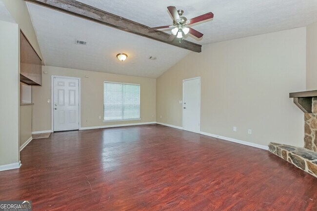 Building Photo - 371 Ridge Trail