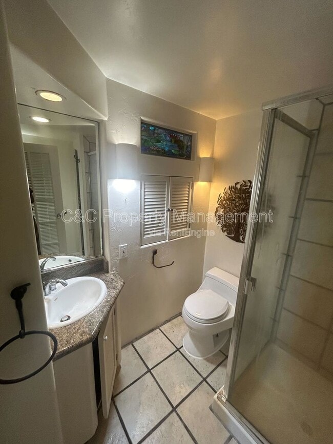 Building Photo - 1194 Sterling Ave