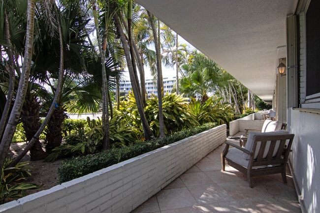 Building Photo - 139 Sunrise Ave