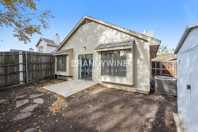 Building Photo - 926 Gable Ave