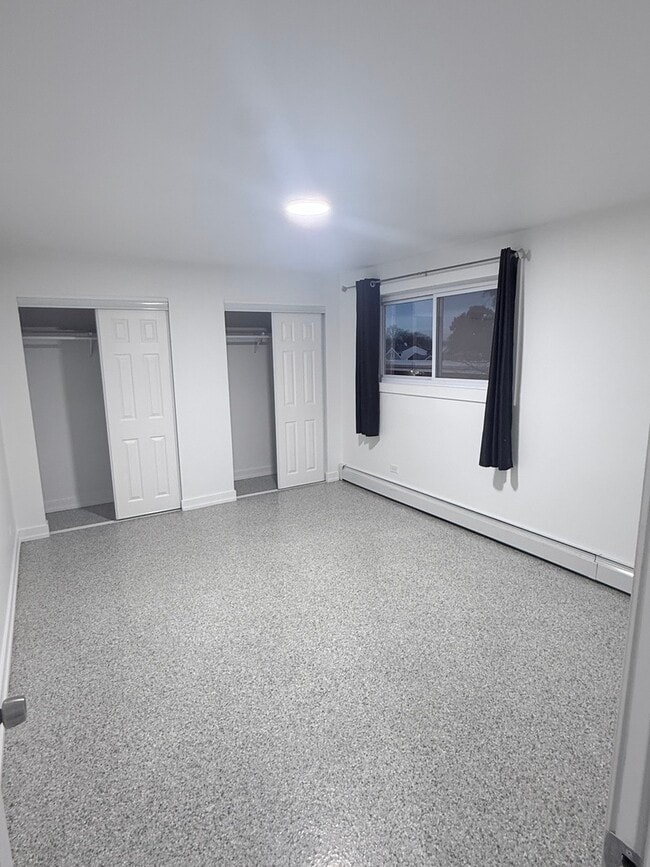 Building Photo - 6003 W 35th St