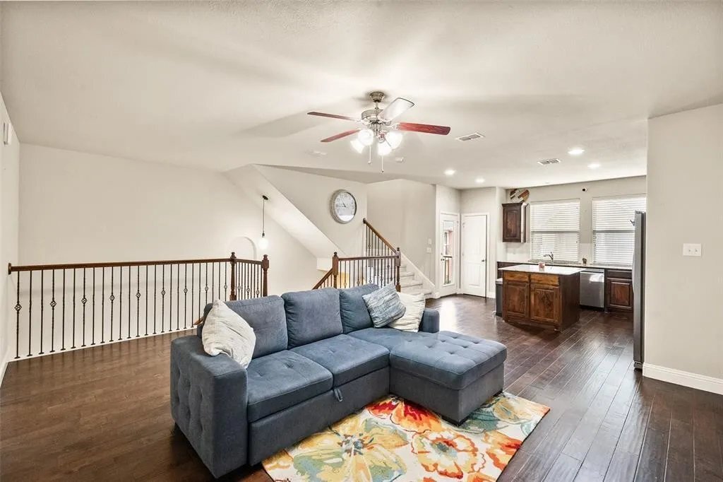 Building Photo - 2630 Villa Di Lago Dr