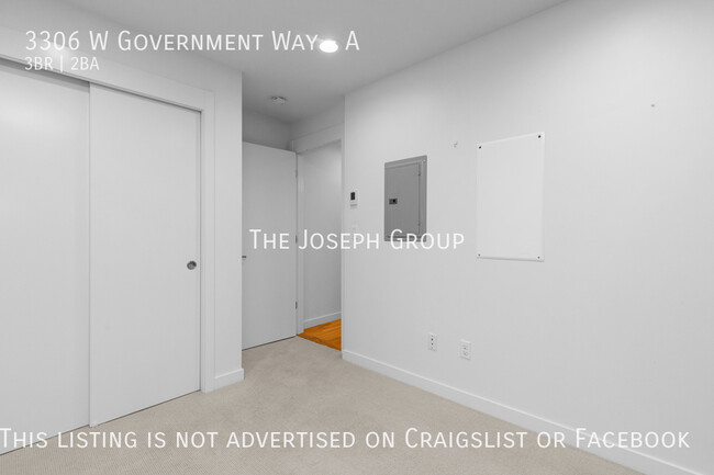 Building Photo - Stunning Magnolia 3 bed w/rooftop deck