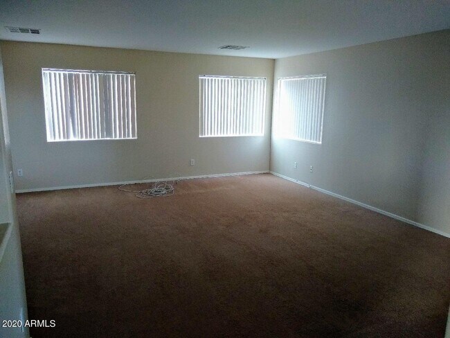 Building Photo - 11392 W Mountain View Dr