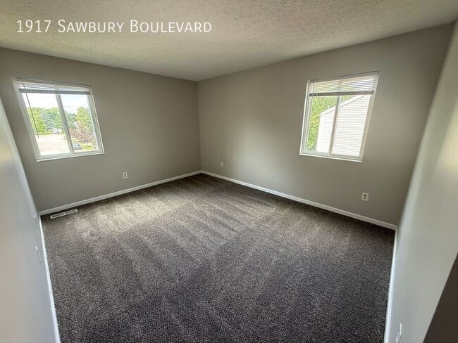 Building Photo - 1917 Sawbury Blvd