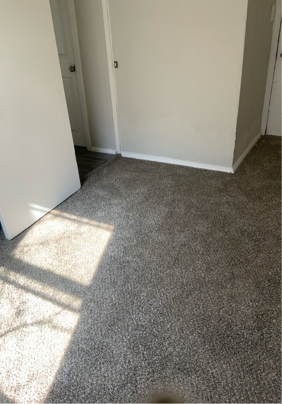 Building Photo - 3449 E 71st St