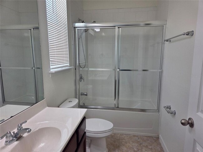 Building Photo - 8359 Lookout Pointe Dr