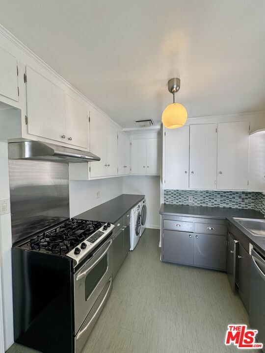 Building Photo - 1122 N Crescent Heights Blvd