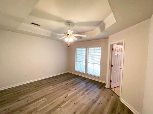 Building Photo - 7646 Quorum Dr