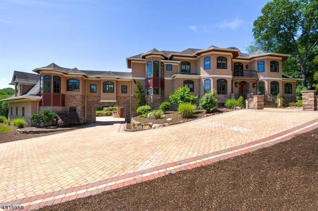 Building Photo - 318 Franklin Rd