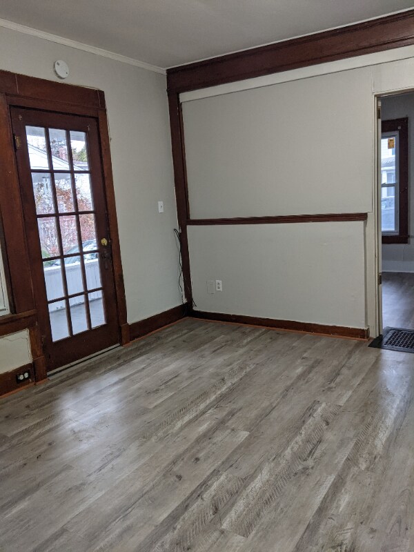 Building Photo - 11 Downer St