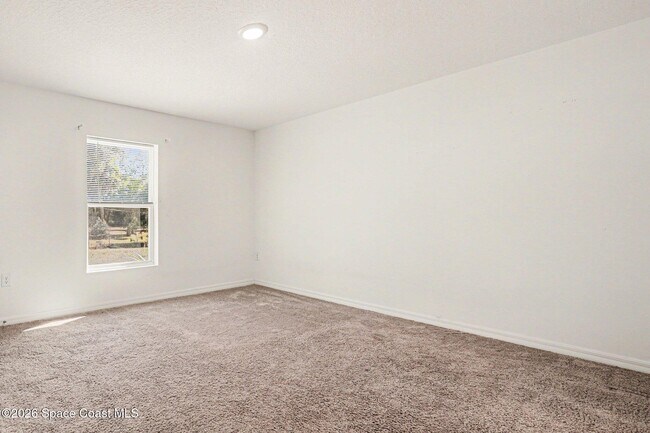 Building Photo - 711 Darlington Ave SW