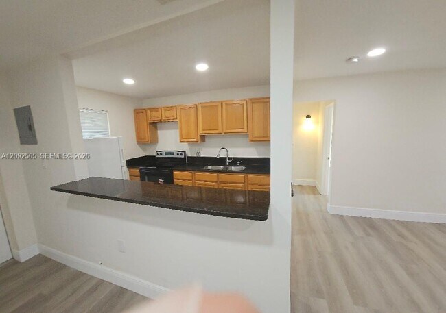 Building Photo - 2111 Wiley Ct
