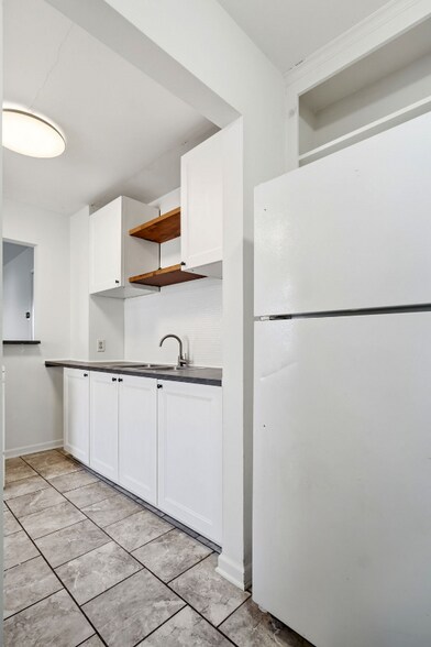 Building Photo - 4620 4th Ave S