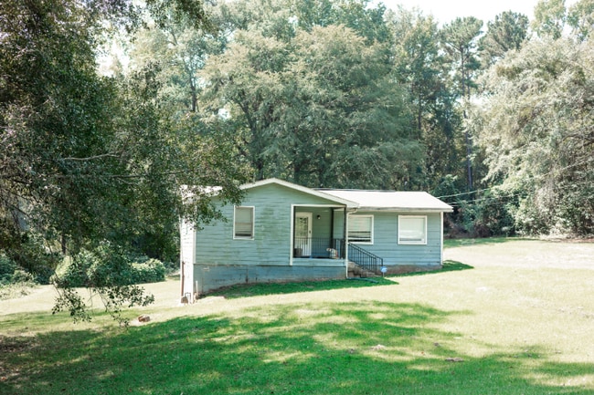 Building Photo - 3998 Holley Rd