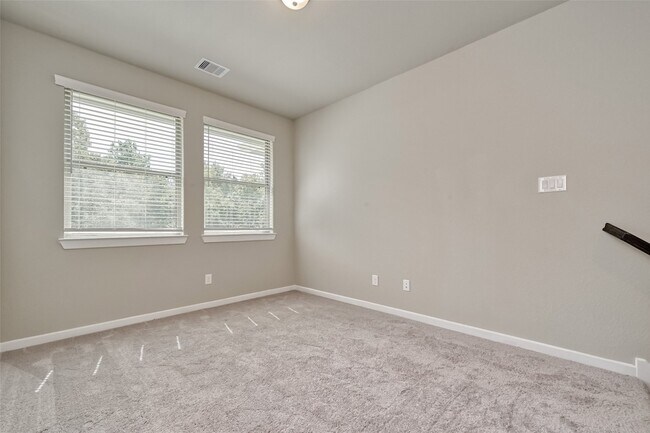 Building Photo - 548 Longleaf Pine Dr