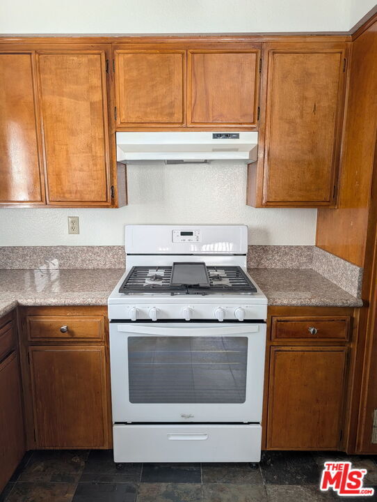 Building Photo - 3988 Moore St