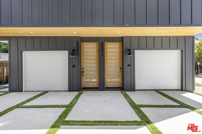 Building Photo - 5048 Cleon Ave