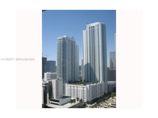 Building Photo - 951 Brickell Ave