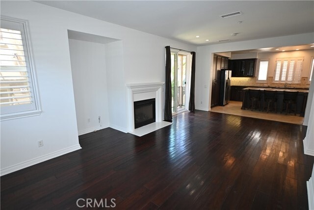 Building Photo - 2 Nautical Mile Dr