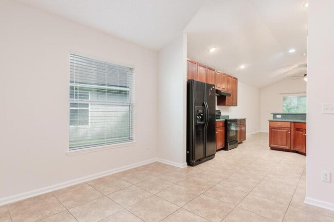 Building Photo - 917 Mineral Creek Dr