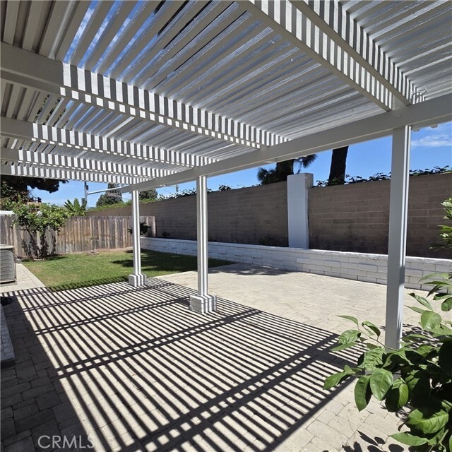 Building Photo - 14232 Matisse Ave