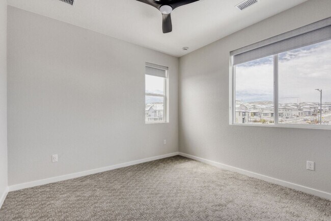 Building Photo - Brand-new residence with an ADU for rent in the highly sought-after Lyric at RidgeGate Lone Tree ...