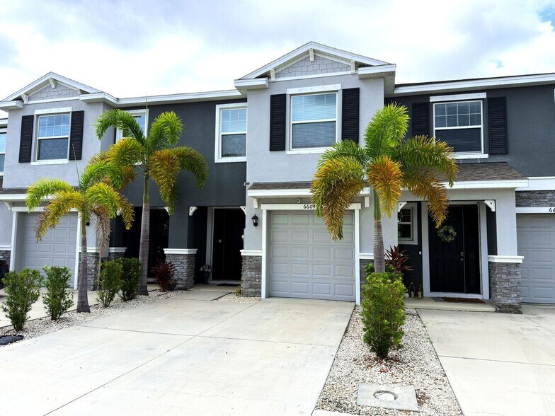 Building Photo - 6604 Serenity Fall Ln