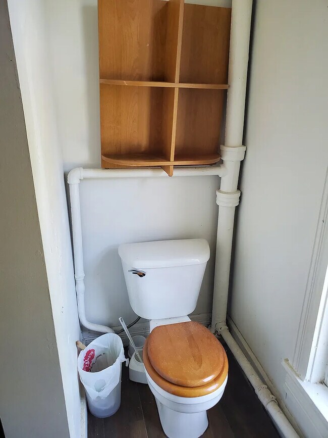 Building Photo - 1605 N Missouri Ave