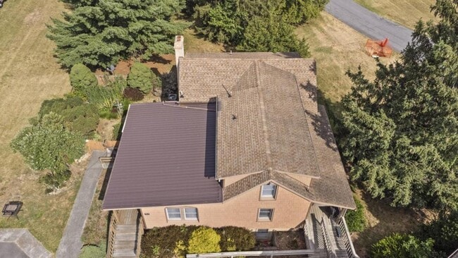 Building Photo - 118 Agape Wy