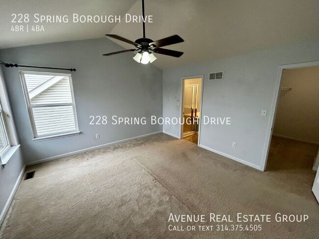 Building Photo - 228 Spring Borough Dr