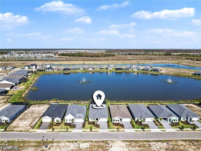 Building Photo - 44489 Panther Dr