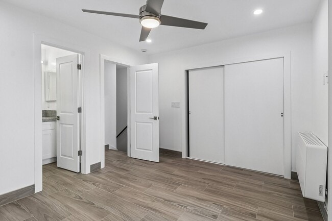 Building Photo - 2065 Poplar Rd