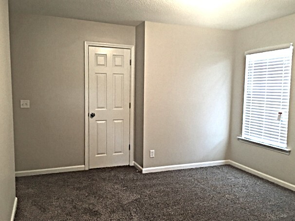 Building Photo - 53 Dunnoman Dr