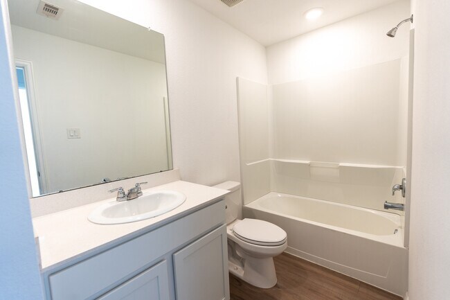 Building Photo - 27006 Breakaway Ln