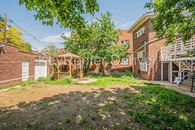 Building Photo - 945 N Washington St