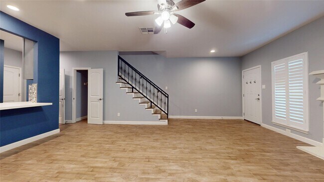 Building Photo - 2984 Holly Hall St