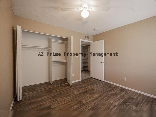 Building Photo - 8059 N 31st Ln