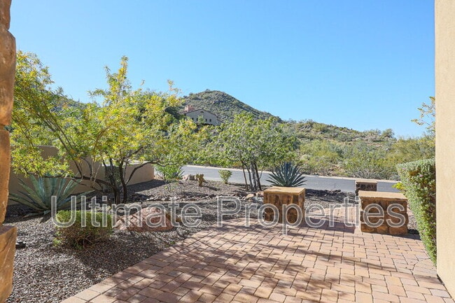 Building Photo - 28995 N 71st Ave