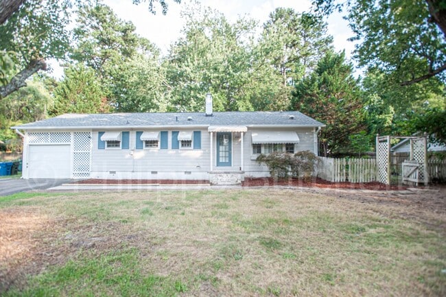 Primary Photo - Charming 3-Bedroom Home for Rent in Durham...