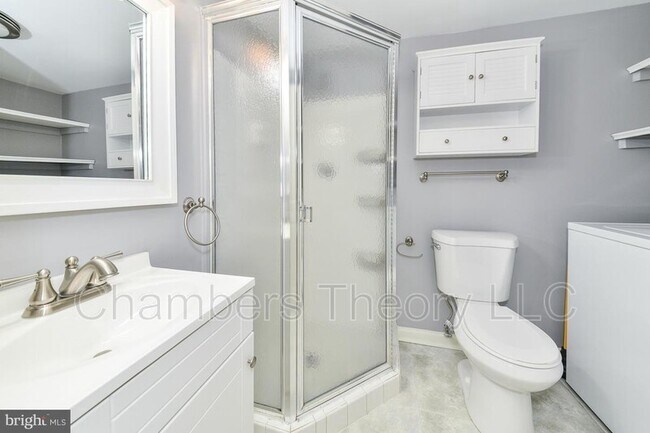 Building Photo - 4875 28th St S