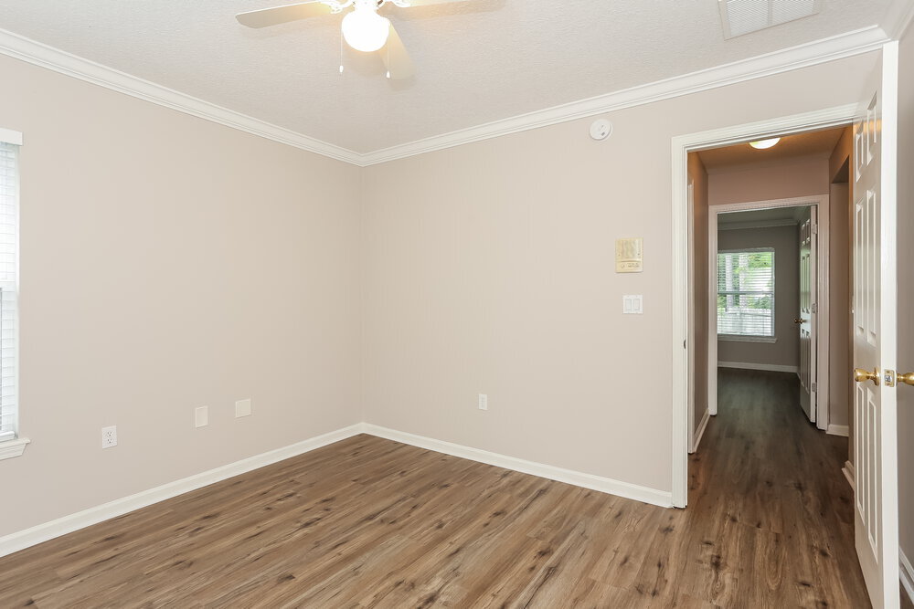Building Photo - 3168 Tower Oaks Dr