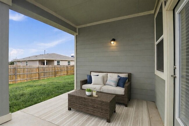 Building Photo - 220 Century Plant Rd