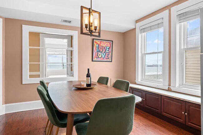 Building Photo - 59 Coral Ave