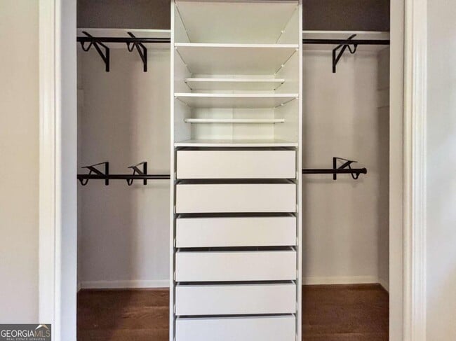 Building Photo - 2766 Cottonwood Dr