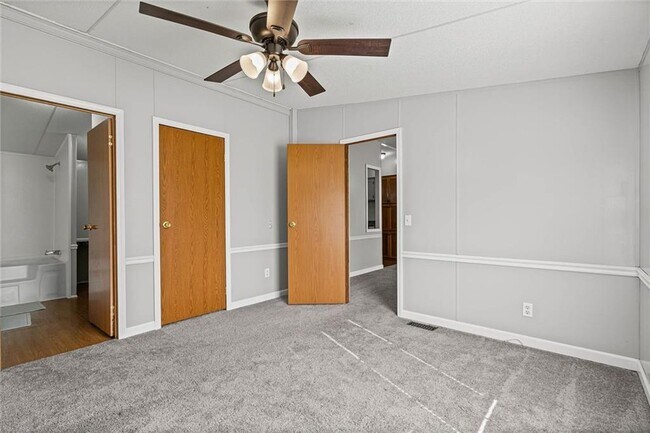 Building Photo - 3220 Odom Rd